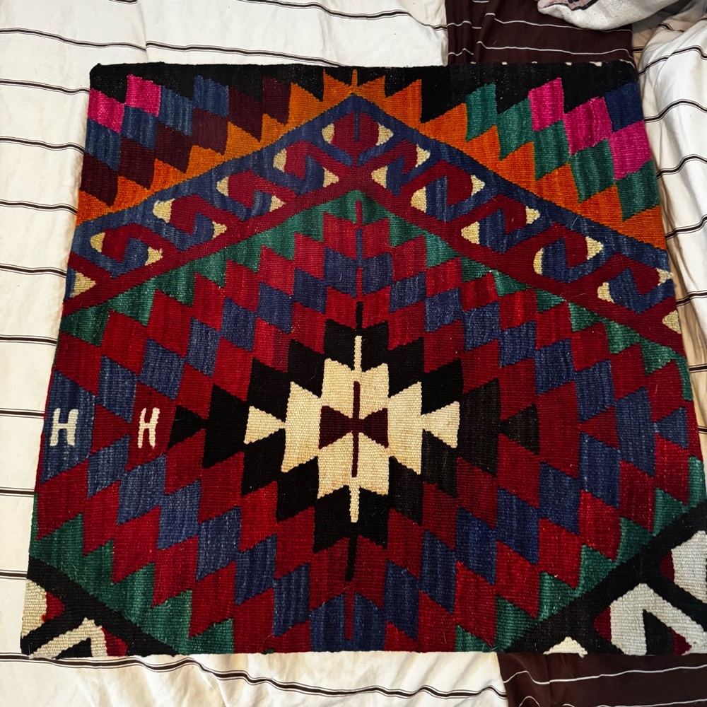 HANDMADE Decorative multicolor kilim pillow cover 24x24 inch - Picture 2 of 5
